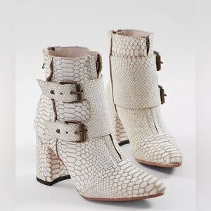 Freebird Joey Ivory Snake-Embossed Buckle Ankle Boots / Booties NWT